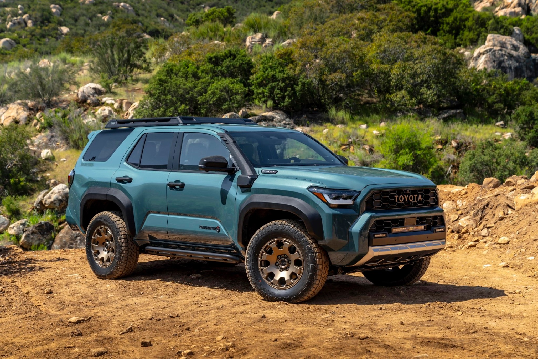 2025 Toyota 4runner 2025 4Runner Photos & Specs! 🔥 Trailhunter, TRD Pro, Off-Road, Limited Trims 2025-toyota-4runner-wallpapers-13-