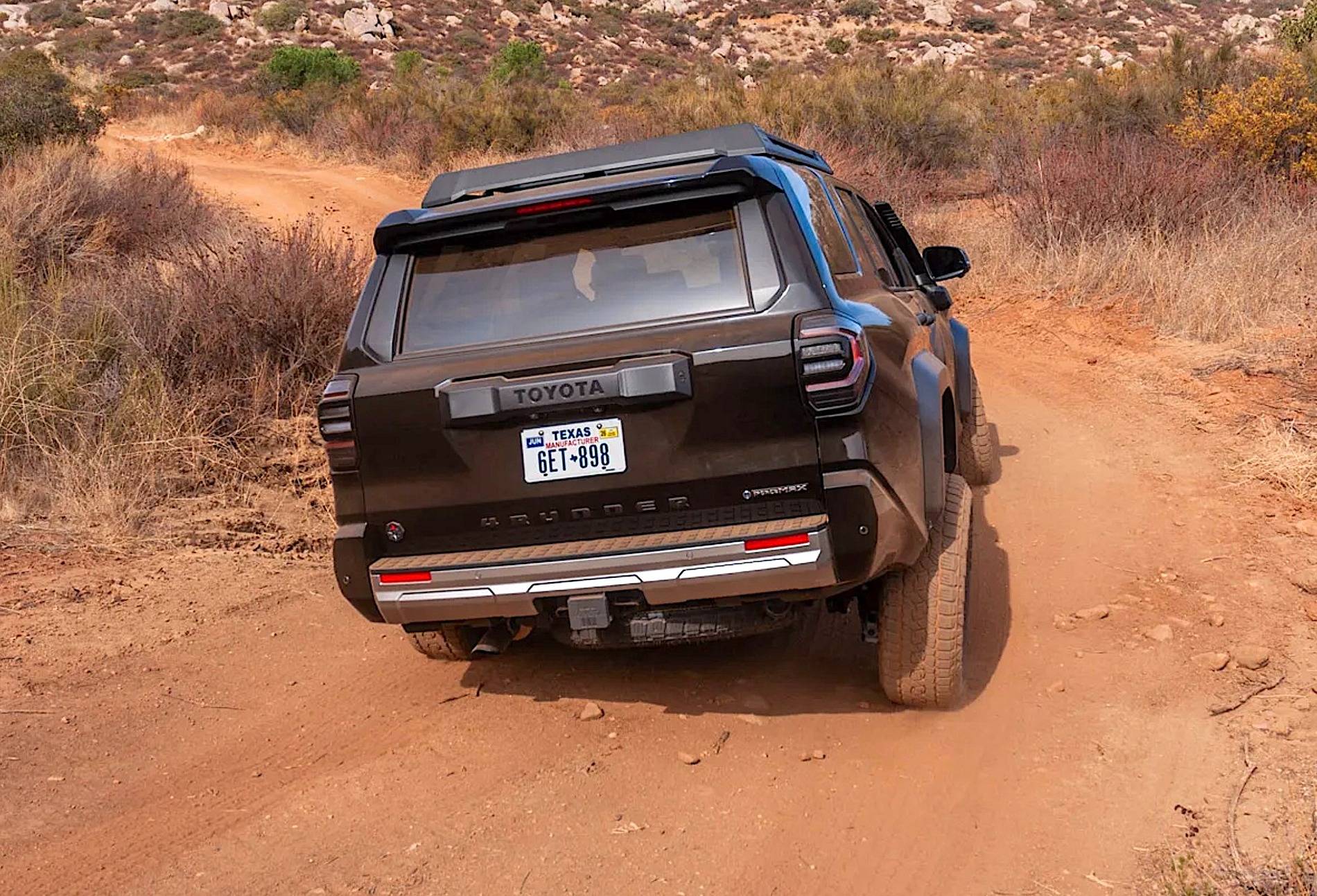 Black Trailhunter 4Runner 2025 6th gen pics | 2025 4Runner Forum (6th ...