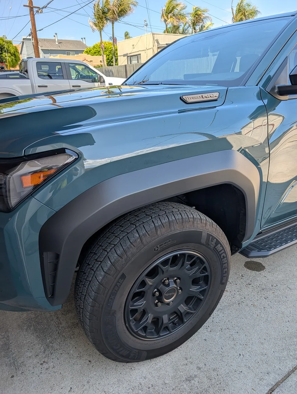 Bronze Center Caps on Everest w/ Bronze Badges | 2025 4Runner Forum ...