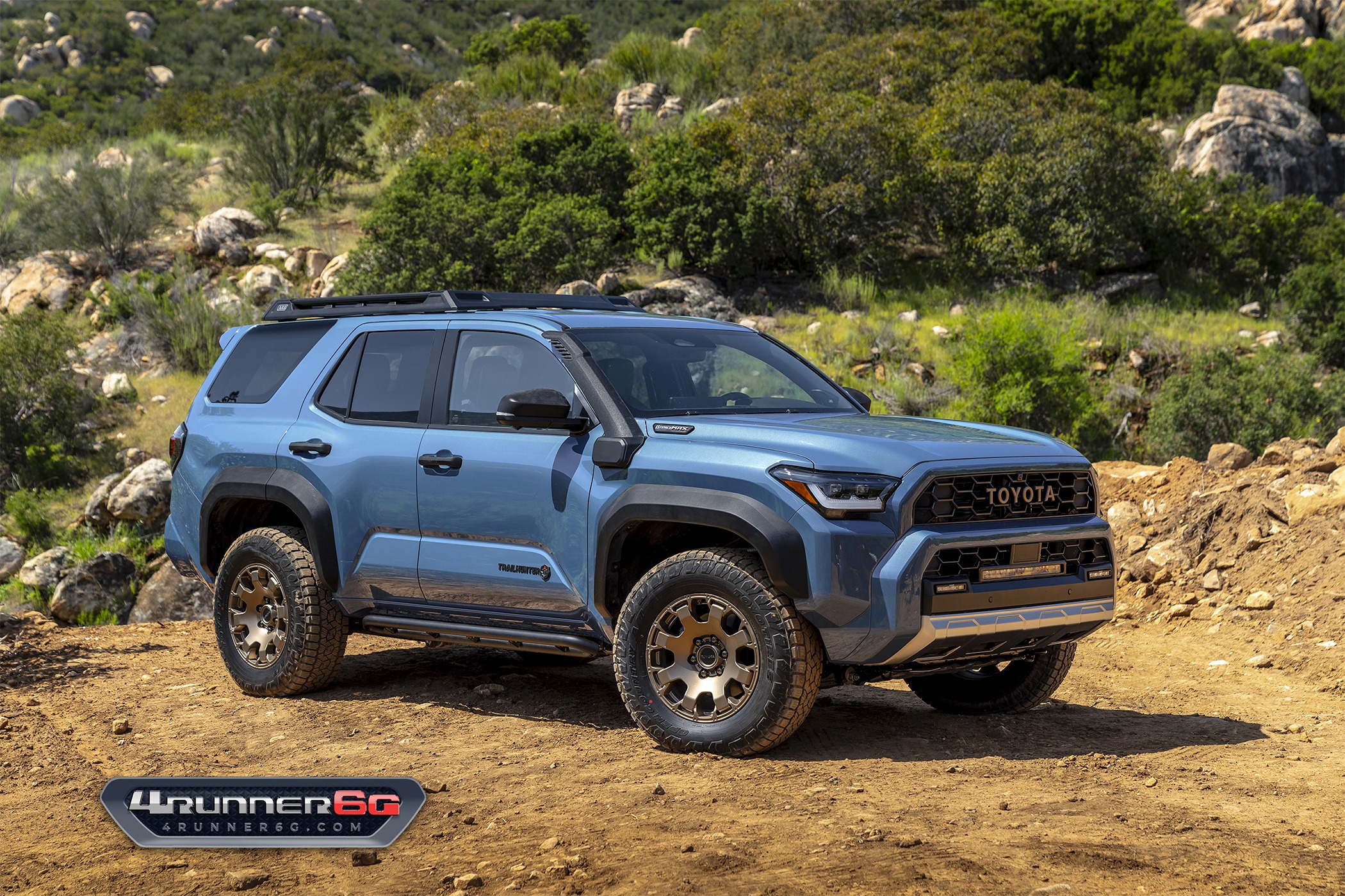 2025 Toyota 4runner Fun colors for 2025 4Runner TRD PRO, Trailhunter, Platinum Trims -- previews Trailhunter-Heritage-Blue-Front