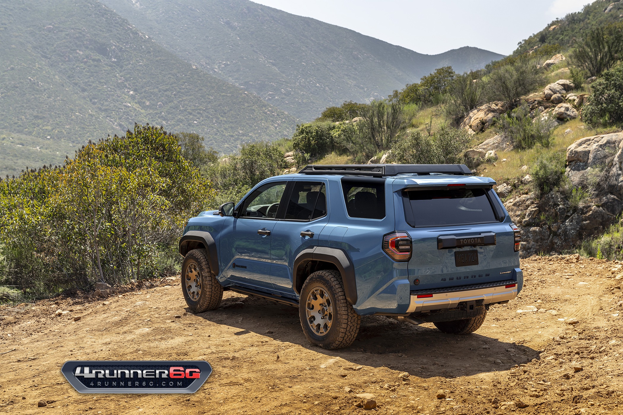 2025 Toyota 4runner Fun colors for 2025 4Runner TRD PRO, Trailhunter, Platinum Trims -- previews Trailhunter-Heritage-Blue-Rear
