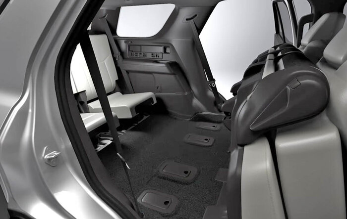 3rd row + cloth seats photos from 2025 Toyota 4Runner 6th gen (seen in press conference reveal)
