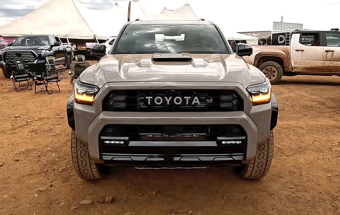 Hands-on the 2025 4Runner TRD PRO 6th gen interior and exterior (@ Toyota Jamboree)